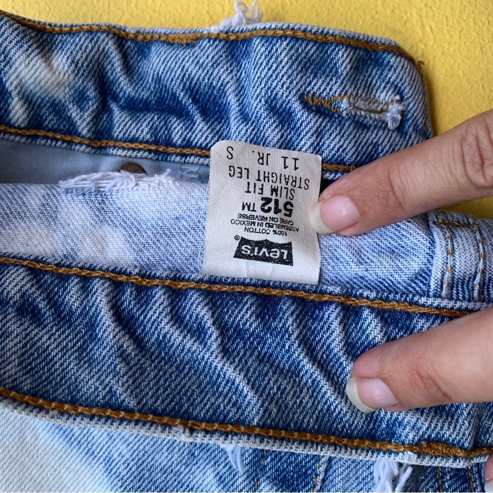 VINTAGE LEVIS red white blue distressed shorts beach summer juniors size 11 - Picture 7 of 11